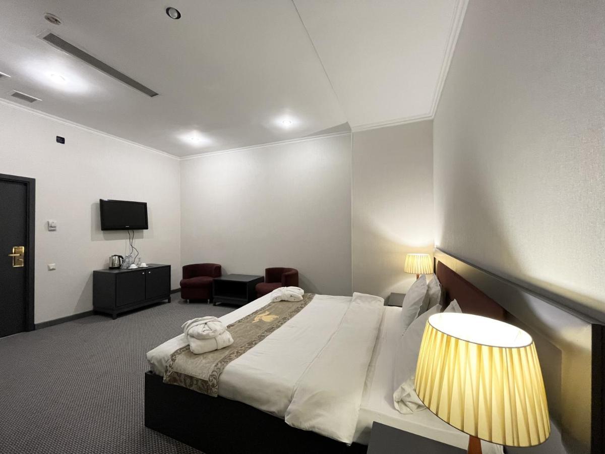 Almaty Grand Erbil Hotel Екстериор снимка