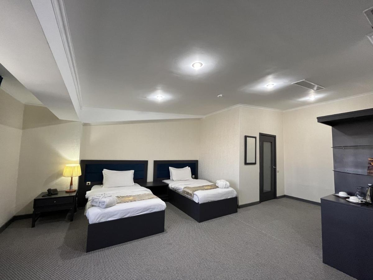 Almaty Grand Erbil Hotel Екстериор снимка