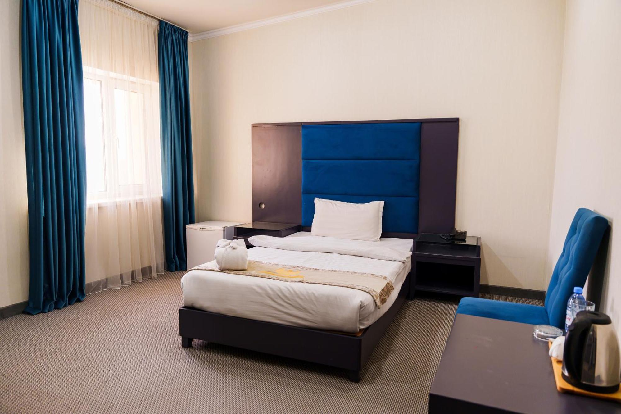 Almaty Grand Erbil Hotel Екстериор снимка