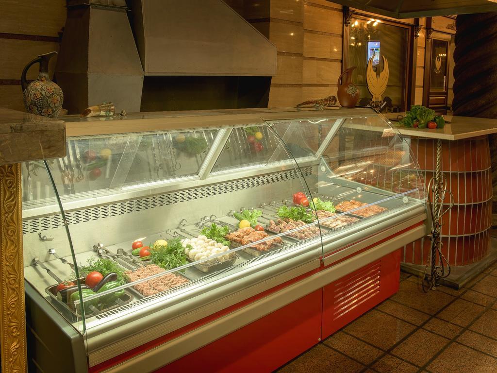 Almaty Grand Erbil Hotel Екстериор снимка